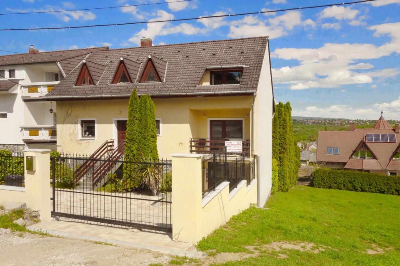 Tolena Heviz Apartments Екстериор снимка