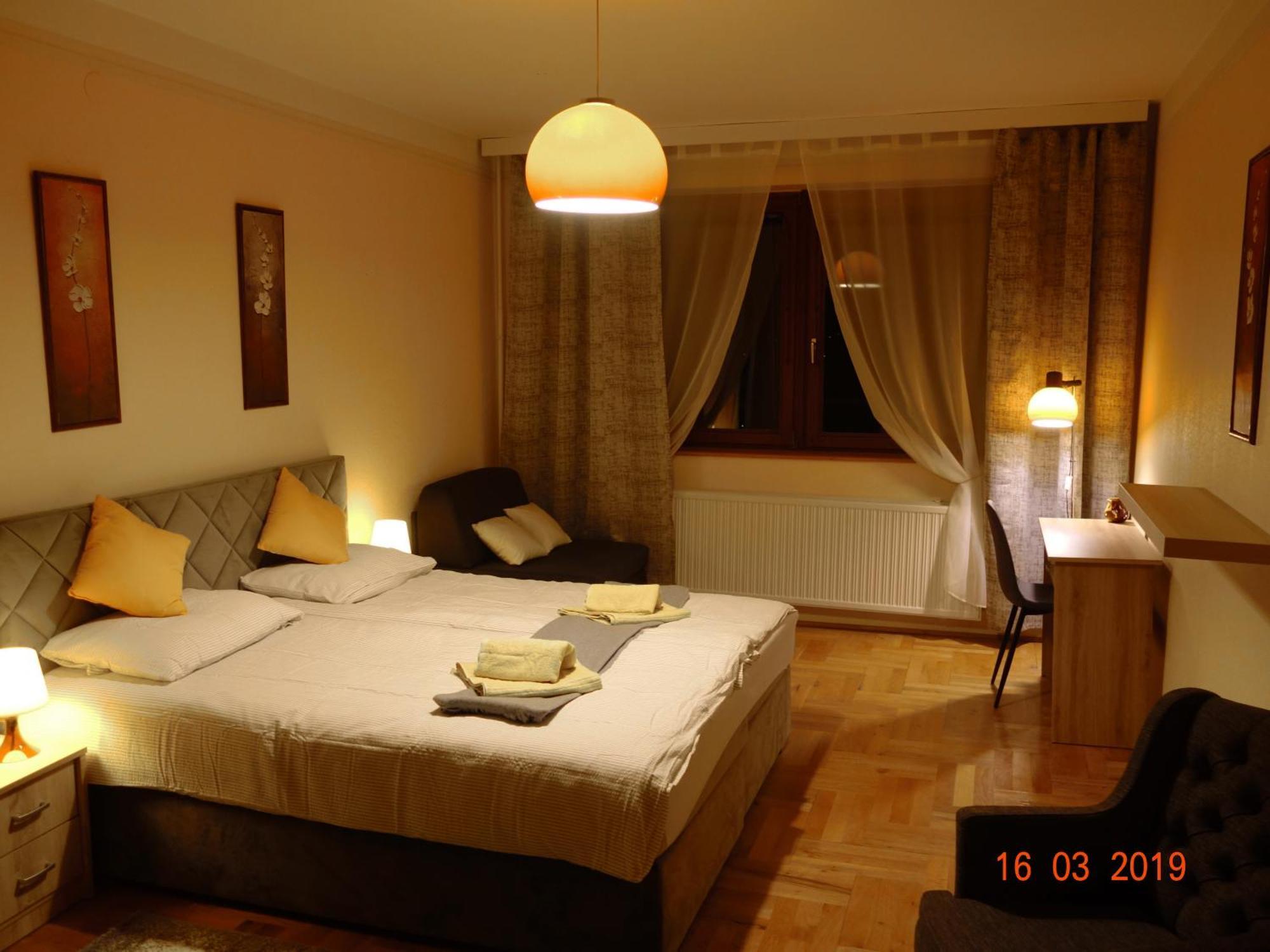 Tolena Heviz Apartments Екстериор снимка