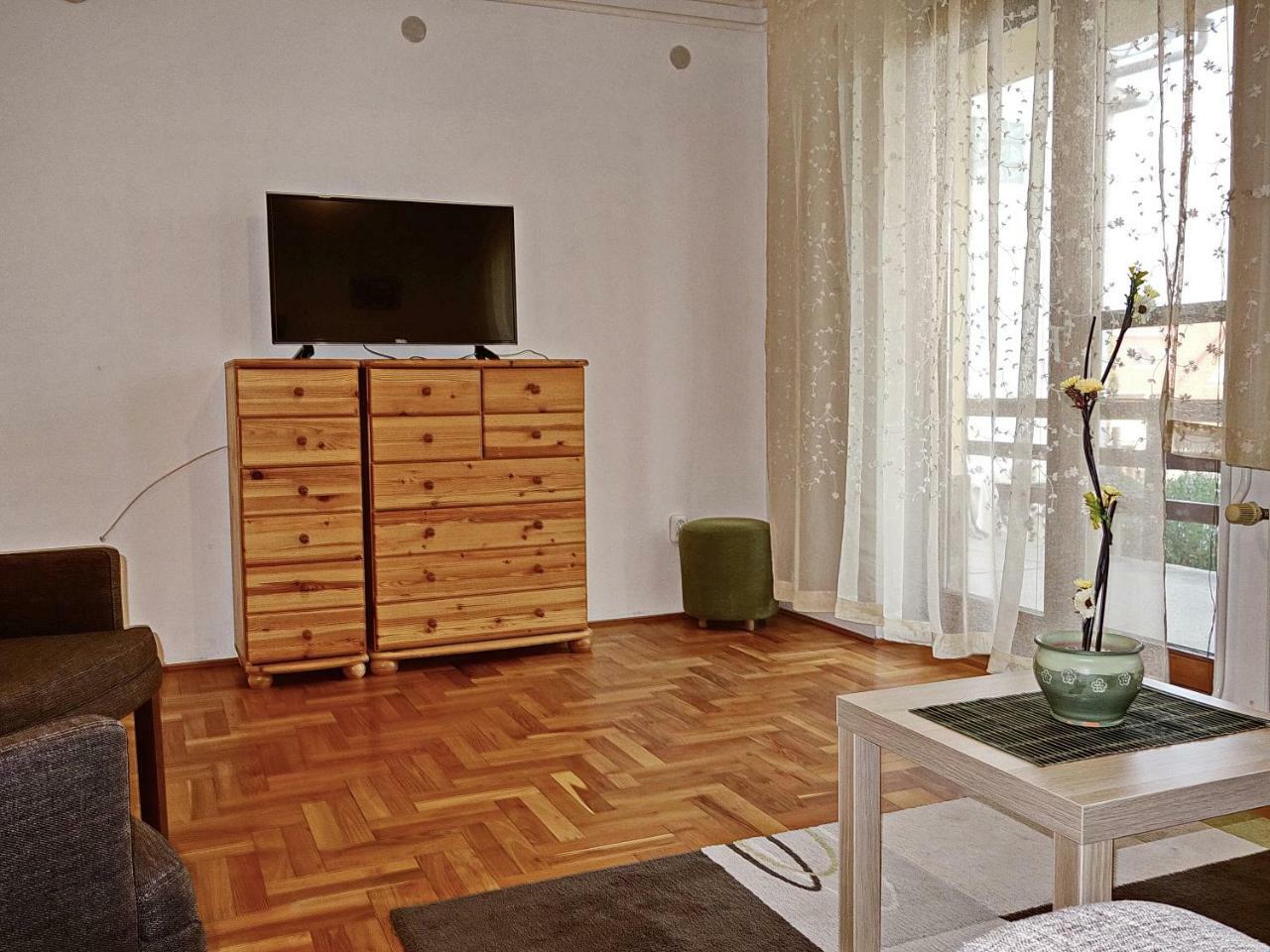 Tolena Heviz Apartments Екстериор снимка