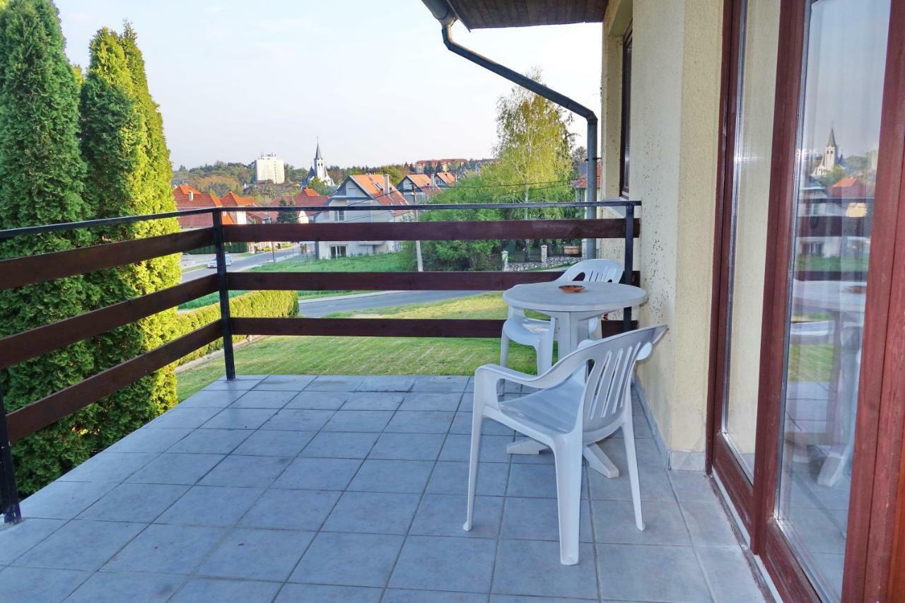 Tolena Heviz Apartments Екстериор снимка