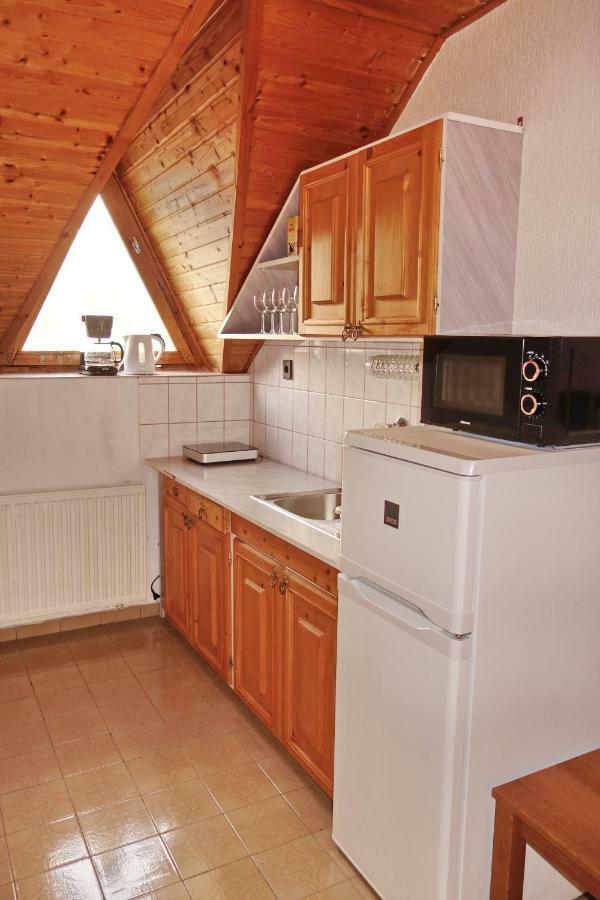 Tolena Heviz Apartments Екстериор снимка
