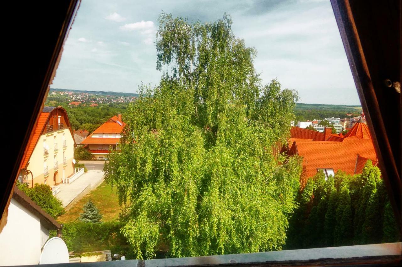 Tolena Heviz Apartments Екстериор снимка