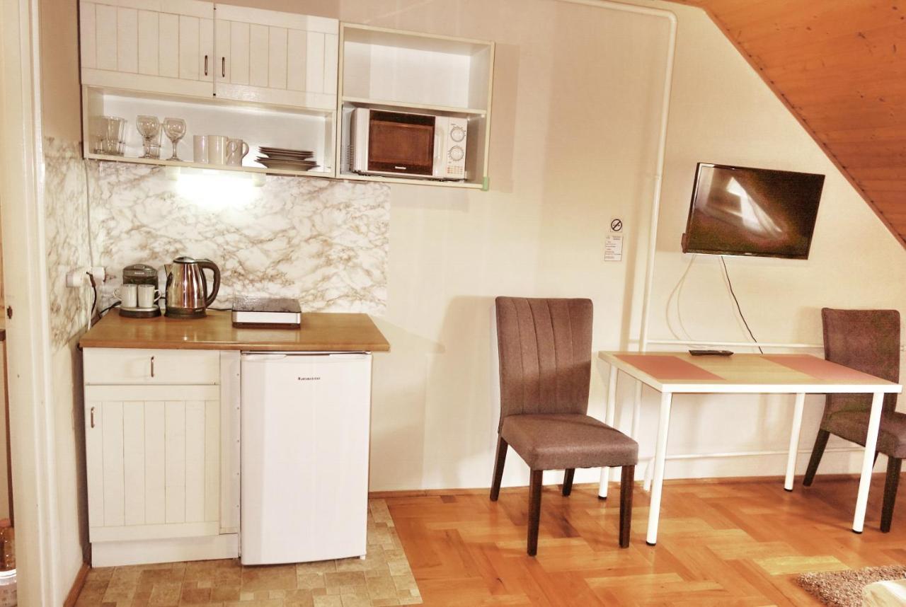 Tolena Heviz Apartments Екстериор снимка
